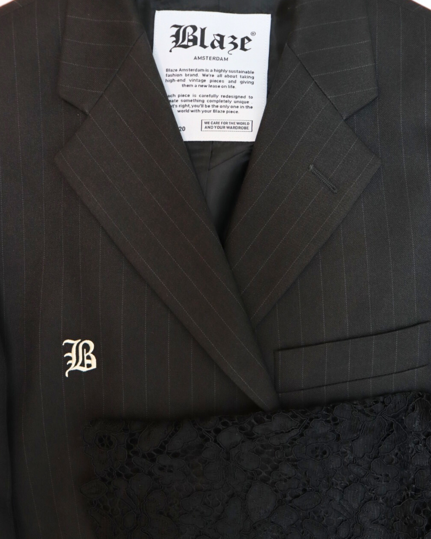 FITTED LACE BLAZE