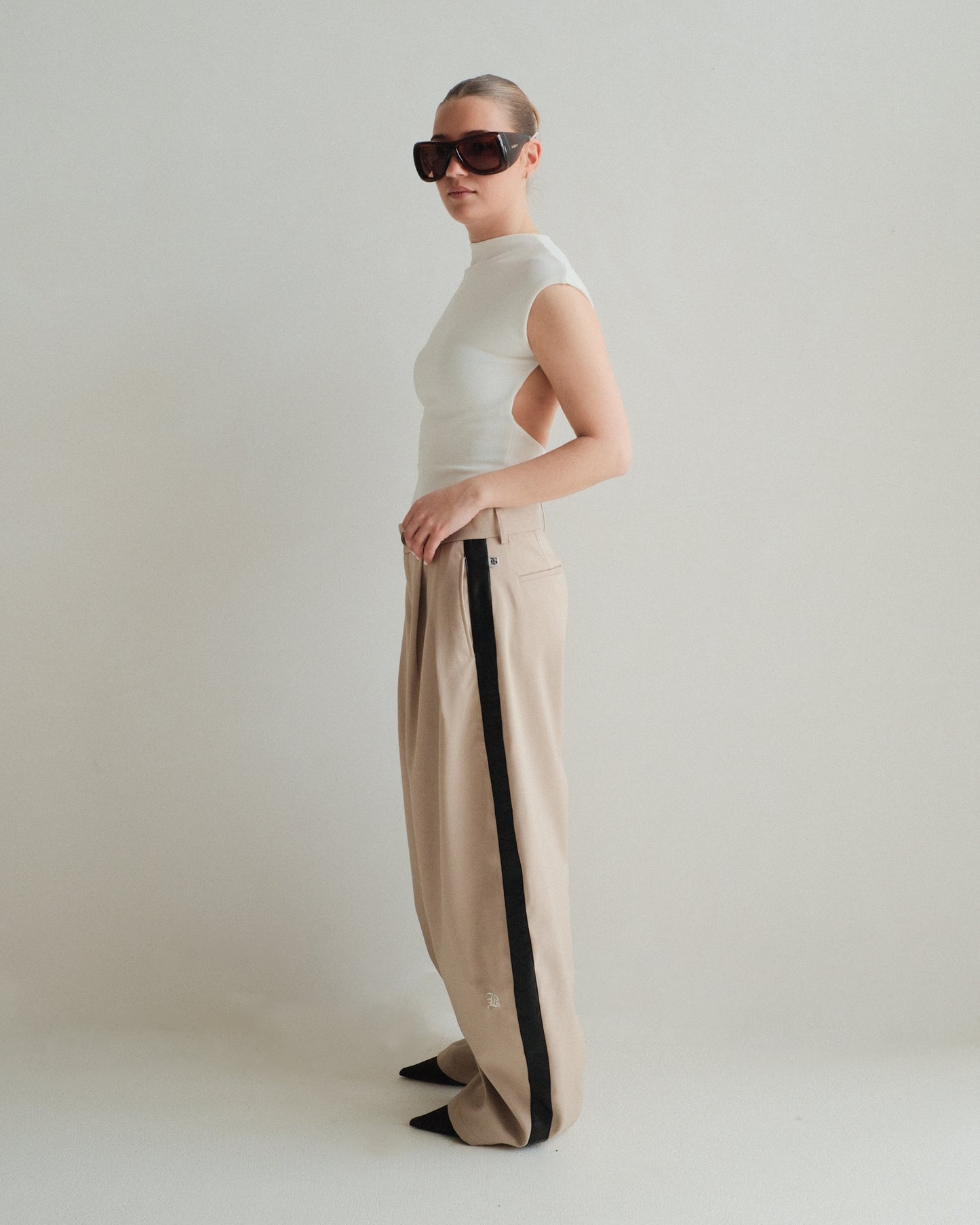 Beige Leather Trouser (v)